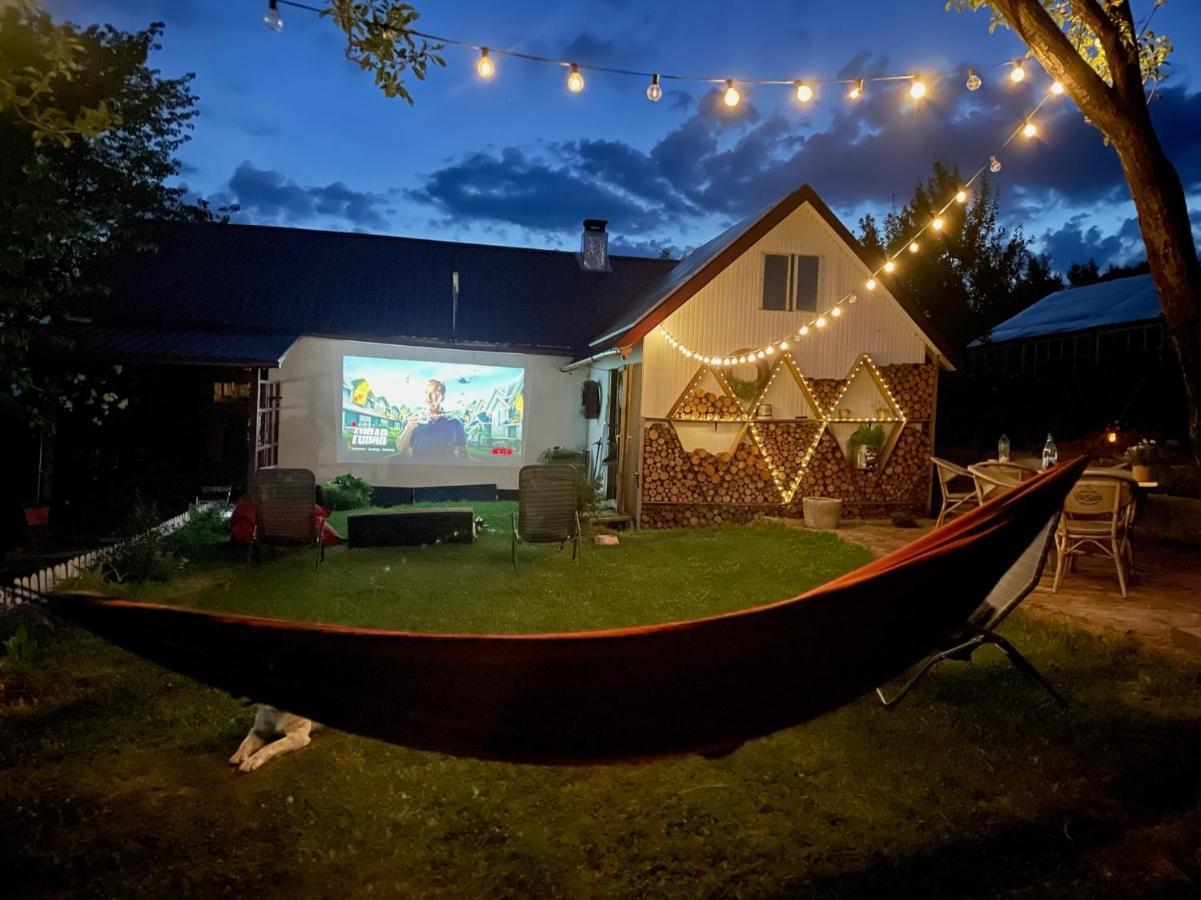 Langaland Glamping 호텔 Susenii Birgaului 외부 사진